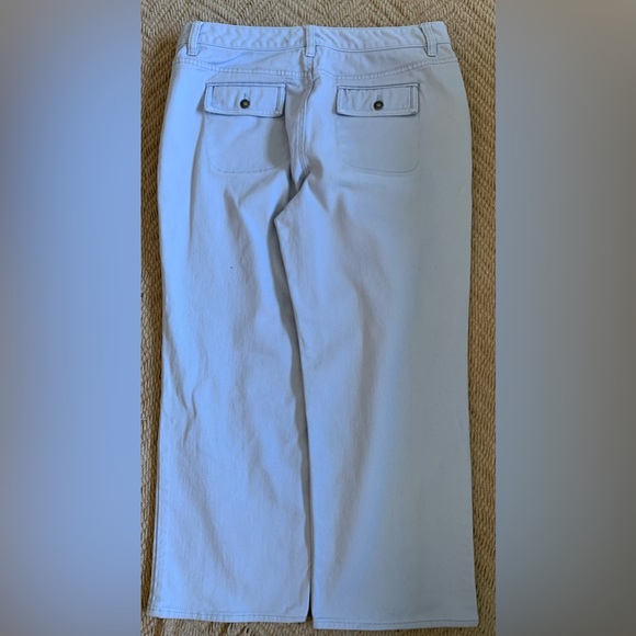 Liz Claiborne | 12 | light blue denim jeans Capri front & back pockets - Picture 2 of 7